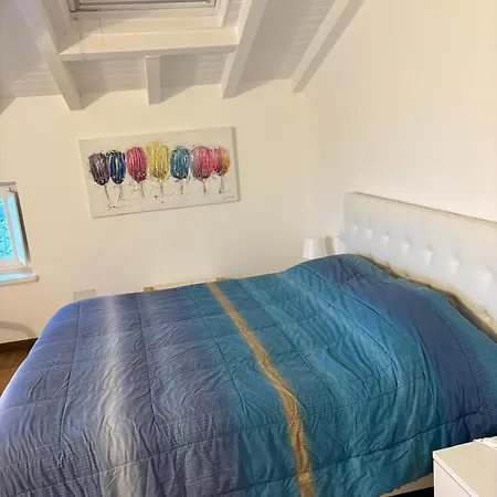 Casa Marlene Quadrilocale Con Vista Isola Comacina Holiday home *