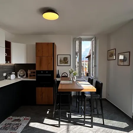 Holiday home Casa Marlene Quadrilocale Con Vista Isola Comacina Ossuccio