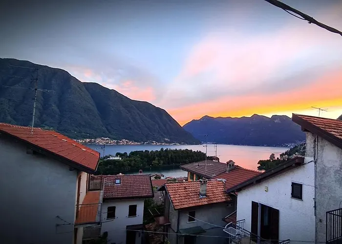 Σπίτι διακοπών Casa Marlene Quadrilocale Con Vista Isola Comacina Ossuccio