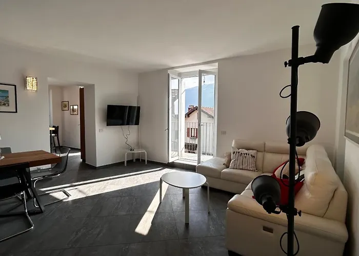 Casa Marlene Quadrilocale Con Vista Isola Comacina Ossuccio